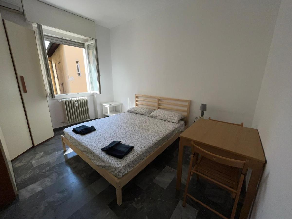 Apartamento Bilocale Roggia Scagna 7 Milán Exterior foto